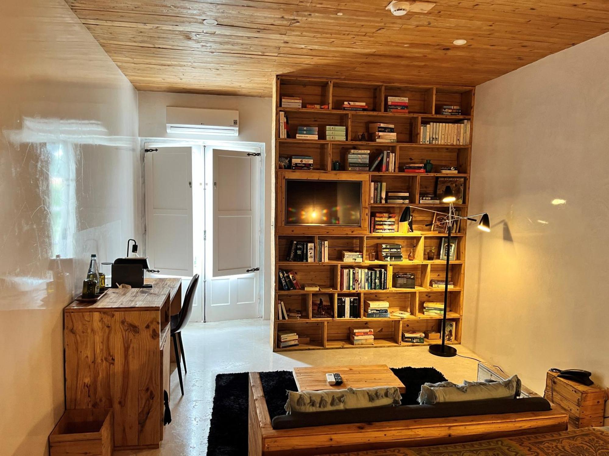 Hotel The Literary Man 4*